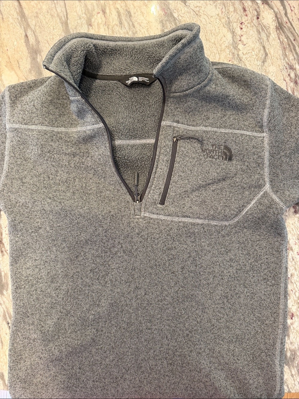 The North Face Men's Grey Half-Zip Fleece Pullover